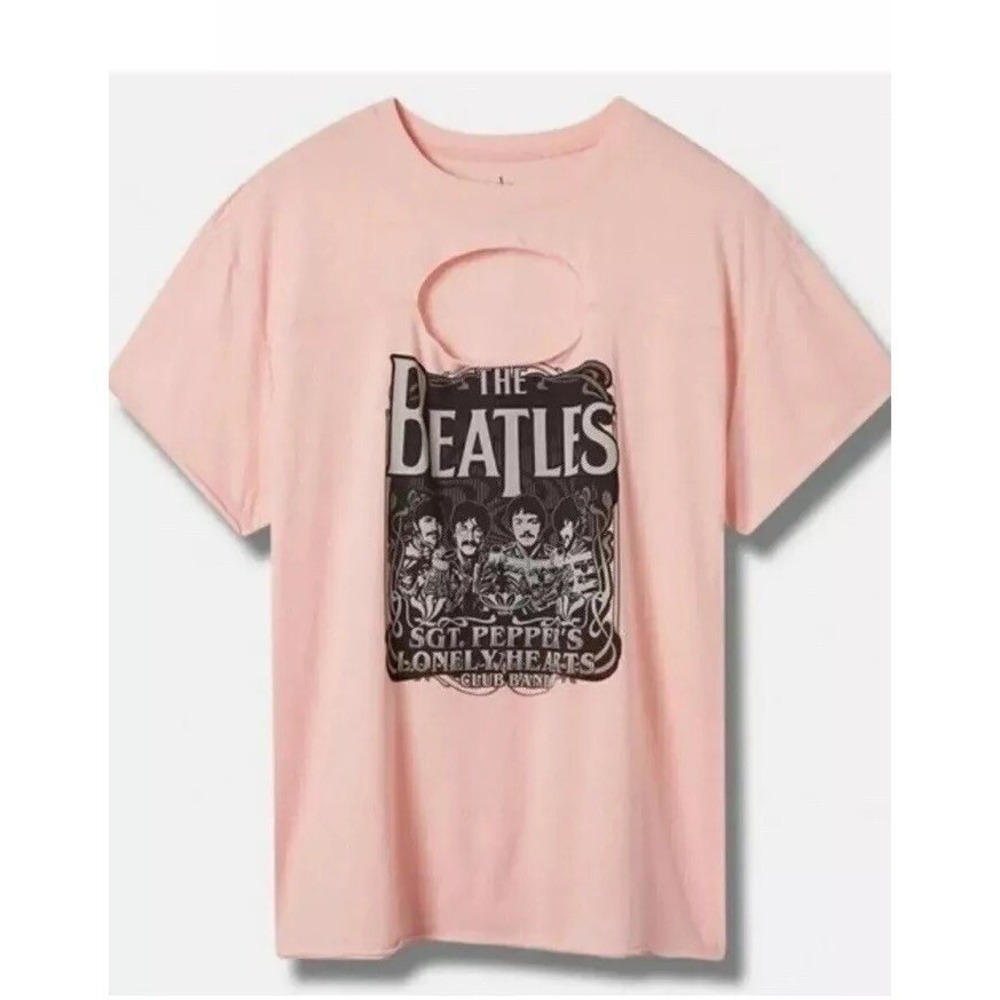 NWT Torrid "The Beatles" Keyhole T- Shirt